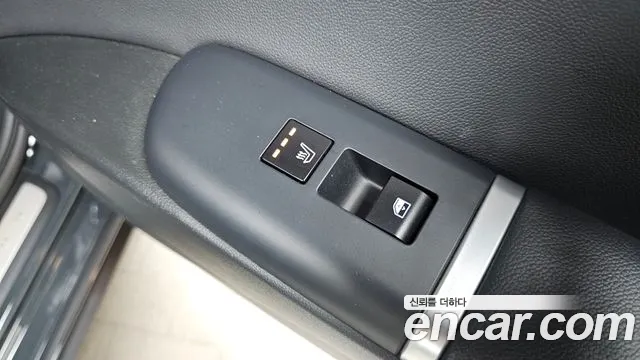 Hyundai Grandeur GN7 — Фото автомобиля 27