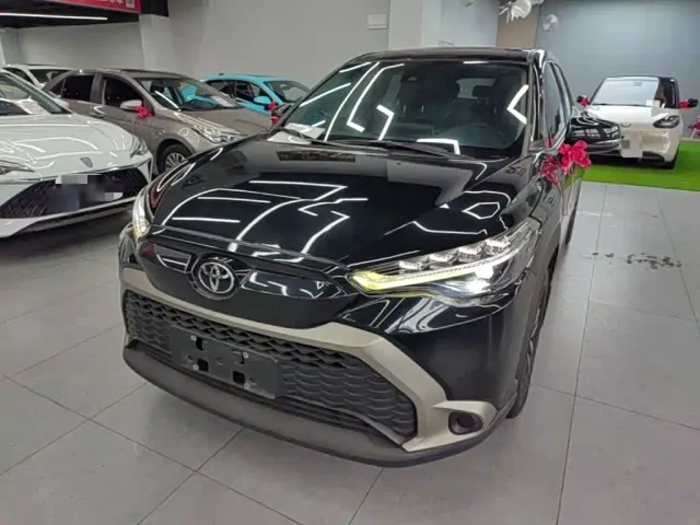Фотография автомобиля — Toyota Frontlander