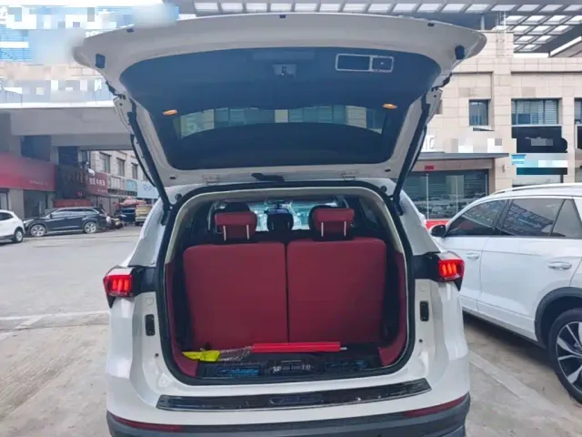Jetour X70 Plus — Фото автомобиля 18