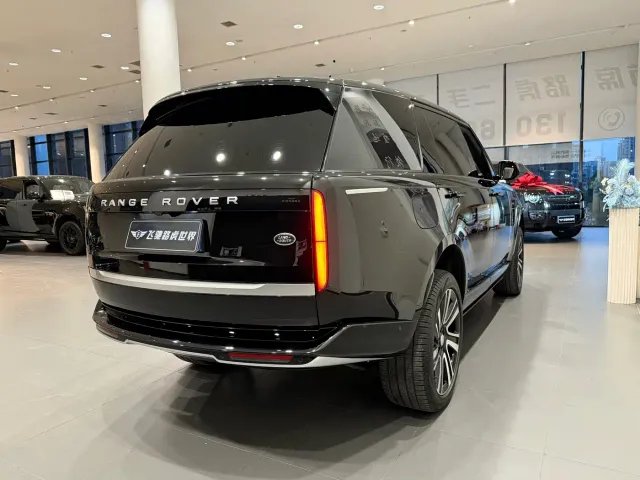 Land Rover Range Rover — Фото автомобиля 26