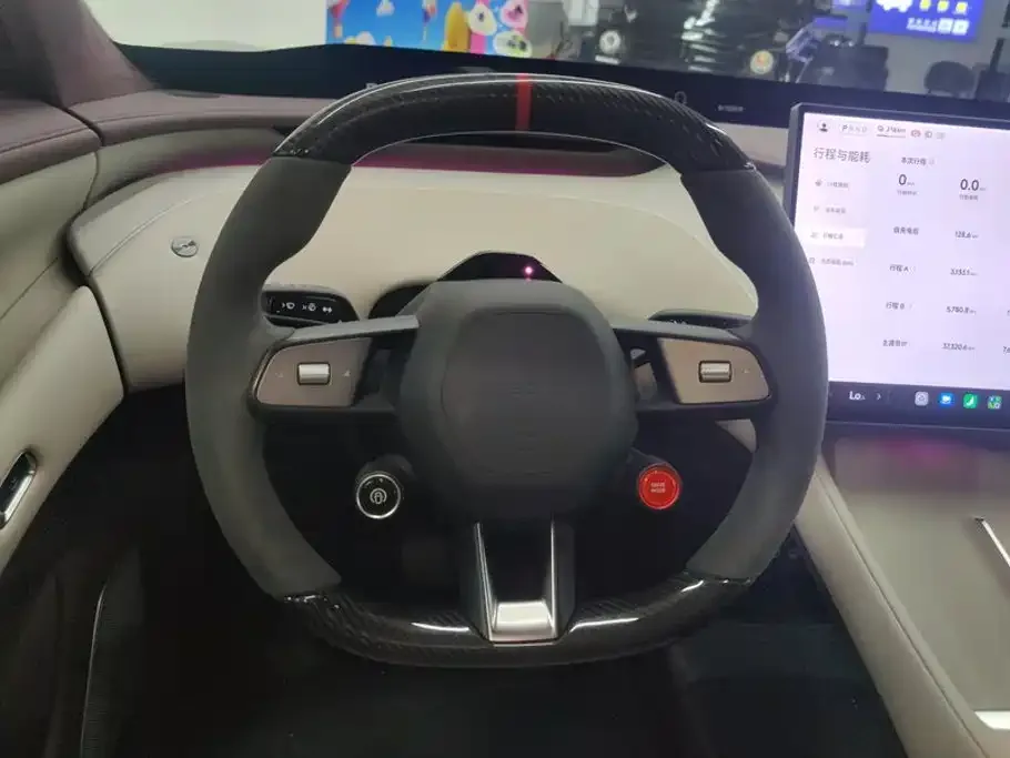 Xiaomi Auto Xiaomi YU7 2025 Ultra Long Range High Performance AWD Max Edition — Фото автомобиля 15