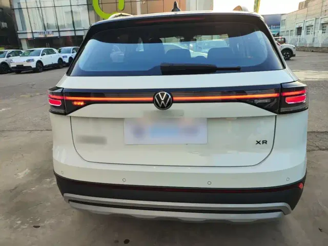 Volkswagen Tharu — Фото автомобиля 5