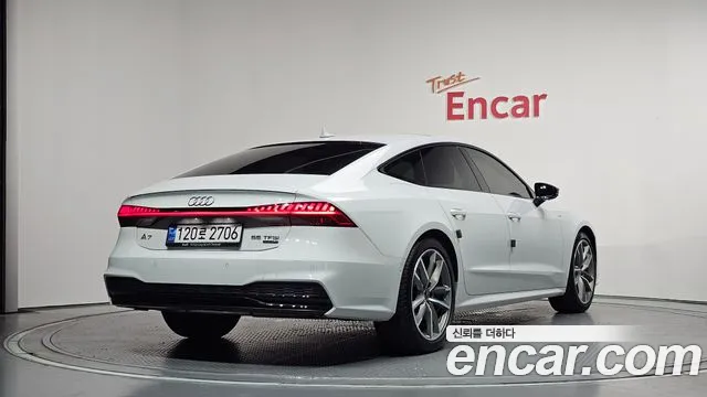 Audi A7 55 TFSI quattro Premium — Фото автомобиля 2