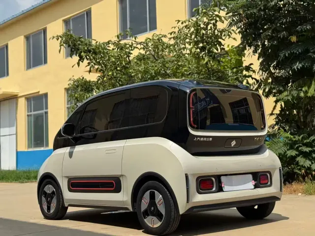Baojun KiWi EV — Фото автомобиля 9