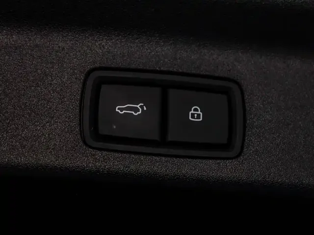 Li Auto Li L8 2025 Ultra Smart Renewal Edition — Фото автомобиля 22