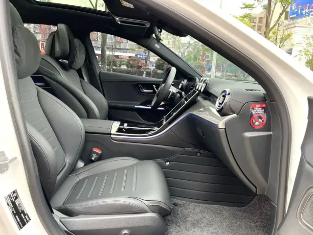 Mercedes-Benz C-Class — Фото автомобиля 5