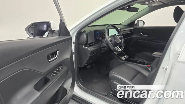 Hyundai Kona Kona (SX2) Бензин 1.6 турбо 2WD — Фото автомобиля 10