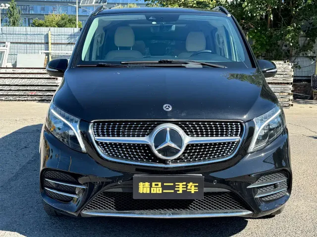 Mercedes-Benz V-Class — Фото автомобиля 4