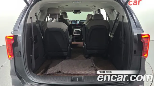 Kia Carnival 4th Gen — Фото автомобиля 30