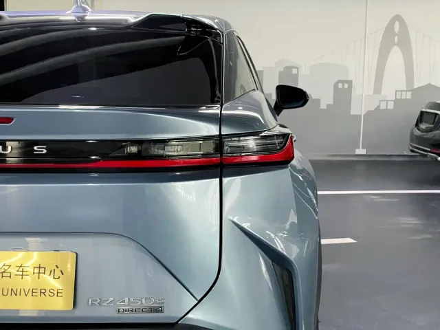 Lexus RZ — Фото автомобиля 8