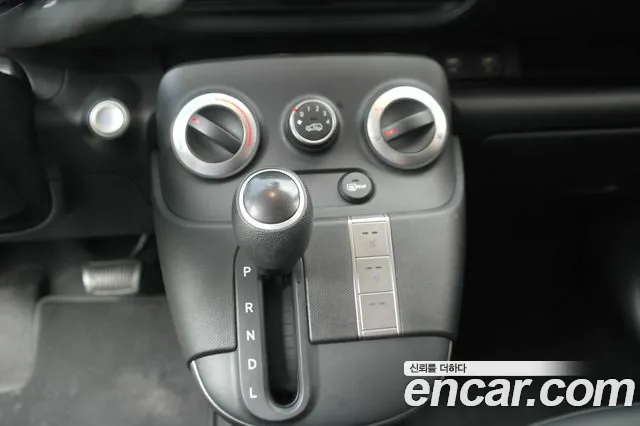 Hyundai Casper Casper Essential Light — Фото автомобиля 13