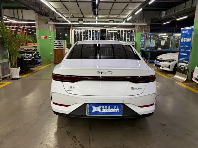 BYD Qin PLUS — Фото автомобиля 6