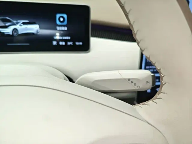 Changan Qiyuan A06 — Фото автомобиля 13