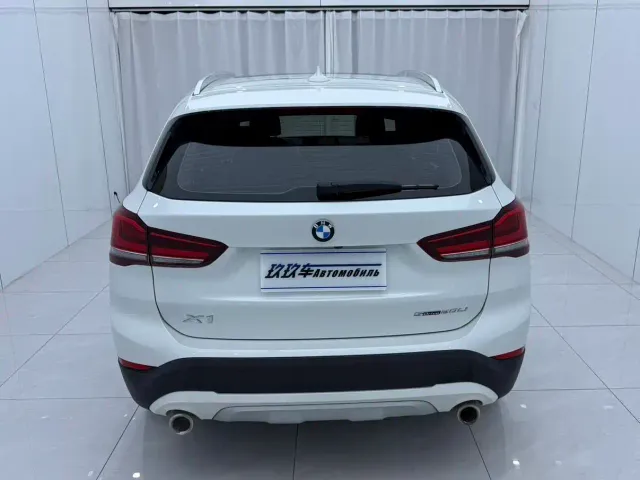 BMW X1 — Фото автомобиля 5