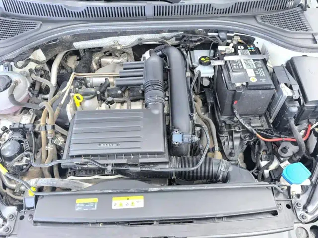 Volkswagen Sagitar — Фото автомобиля 10