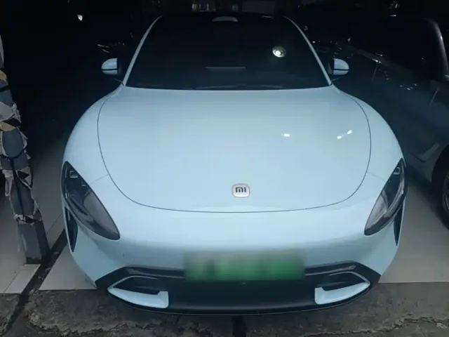 Xiaomi SU7 — Фото автомобиля 2
