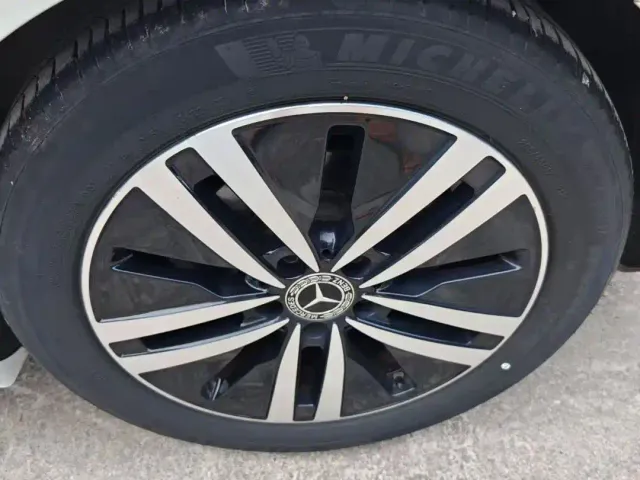 Mercedes-Benz A-Class — Фото автомобиля 5
