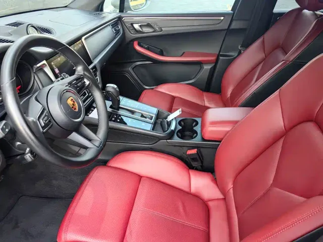 Porsche Macan — Фото автомобиля 4