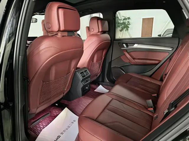 Audi Q5L — Фото автомобиля 6