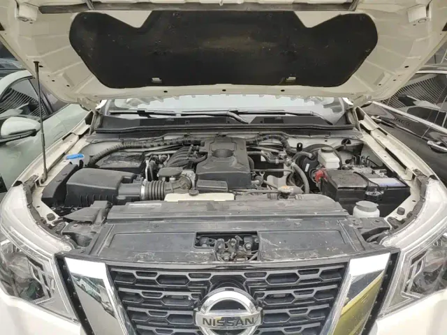 Nissan Terra — Фото автомобиля 19