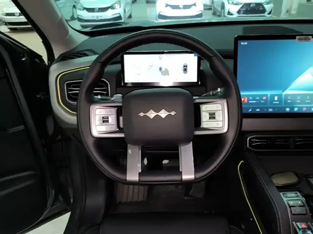 BYD FangChengBao Titanium 3 — Фото автомобиля 10