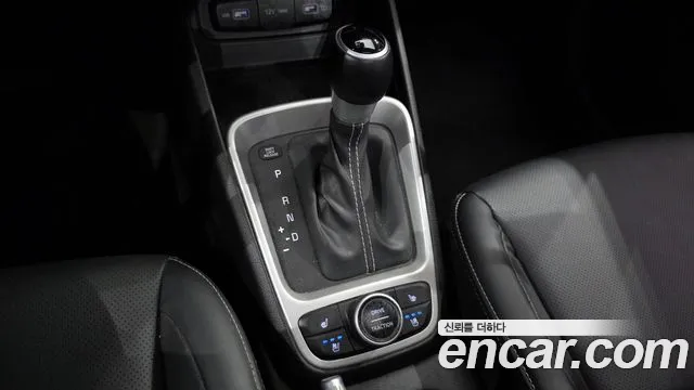 Hyundai Venue Venue 1.6 Modern Plus — Фото автомобиля 9