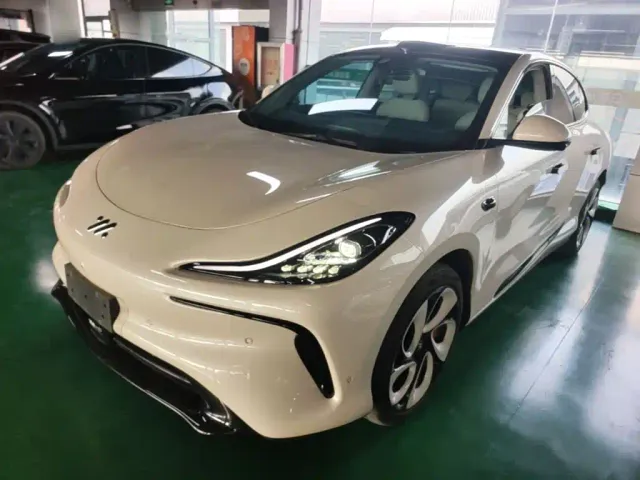 Фотография автомобиля — IM Motors LS6
