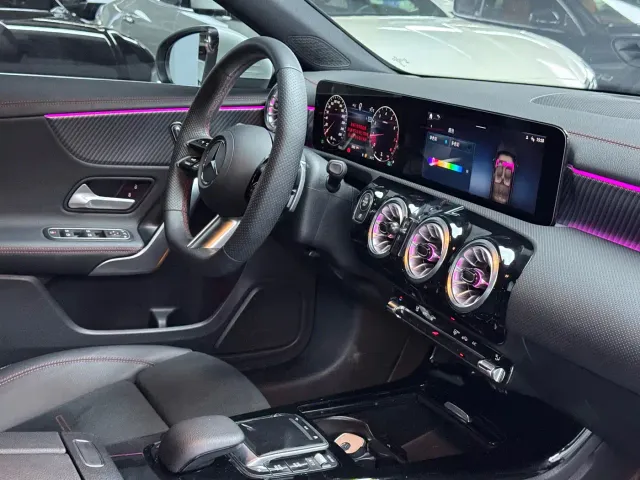 Mercedes-Benz A-Class — Фото автомобиля 19
