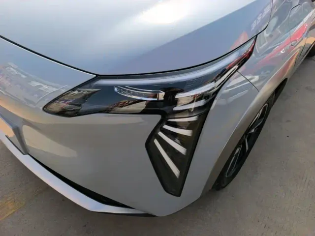 GAC Aion Y — Фото автомобиля 23