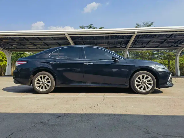 Toyota Camry — Фото автомобиля 4