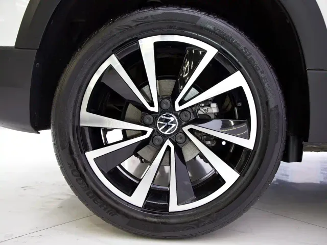 Volkswagen Tharu — Фото автомобиля 19