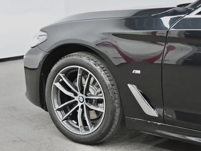 BMW BMW 5 Series 2022 525Li M Sport Package — Фото автомобиля 21