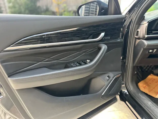 Geely Xingyue L — Фото автомобиля 10
