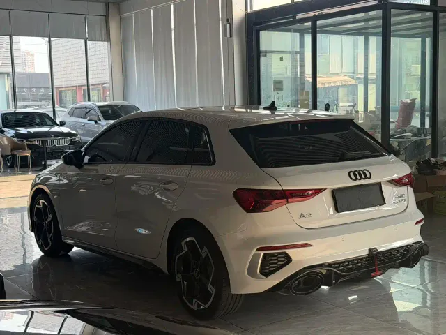 Audi A3 — Фото автомобиля 12