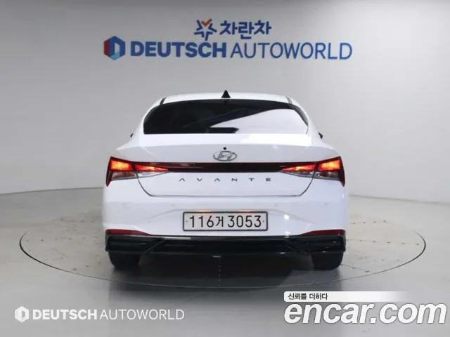Hyundai AVANTE — Фото автомобиля 2