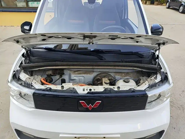 Wuling Hongguang Mini EV — Фото автомобиля 19
