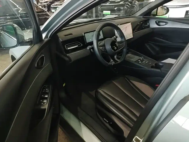 BYD Seal 06 — Фото автомобиля 15