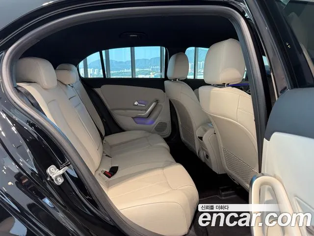 Mercedes-Benz A-Class W177 — Фото автомобиля 17