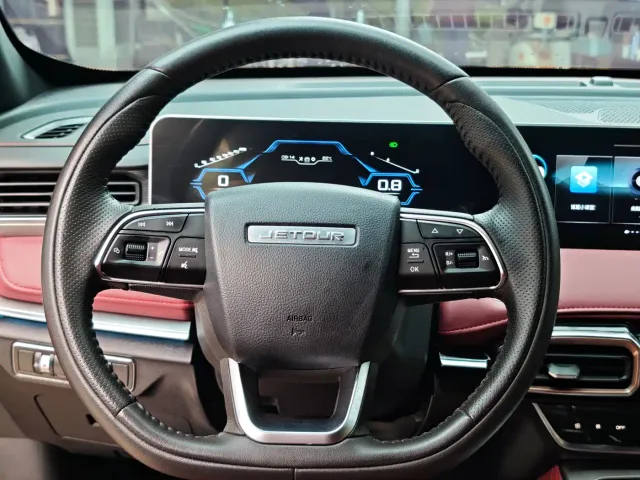 Jetour X70 Plus — Фото автомобиля 10