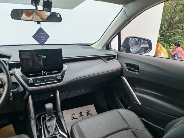 Toyota Frontlander — Фото автомобиля 6