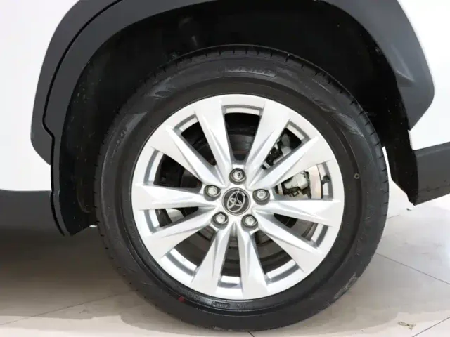 Toyota Corolla Cross — Фото автомобиля 20