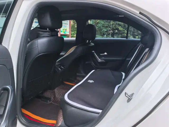 Mercedes-Benz A-Class — Фото автомобиля 9