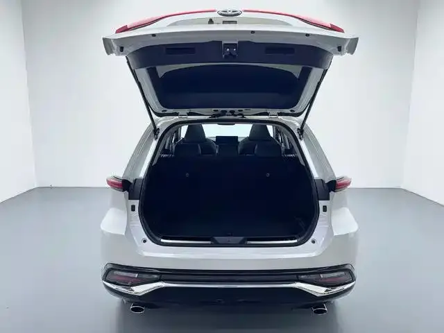 Toyota Venza — Фото автомобиля 15