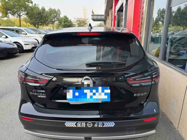 Nissan Qashqai — Фото автомобиля 4