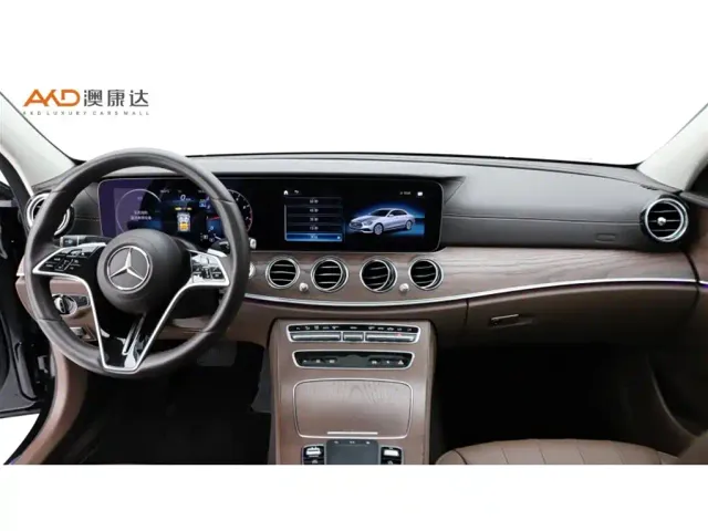 Mercedes-Benz E-Class — Фото автомобиля 5