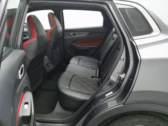 Changan CS55 Plus — Фото автомобиля 15