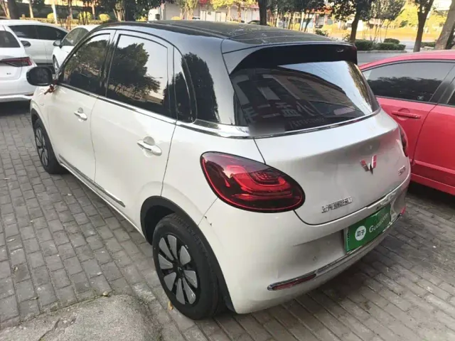Wuling Bingo — Фото автомобиля 4