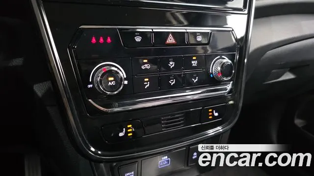 KG_Mobility_Ssangyong TIBOLI Very New Tivoli Бензин 1.5 2WD — Фото автомобиля 16