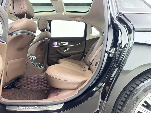 Mercedes-Benz E-Class — Фото автомобиля 9