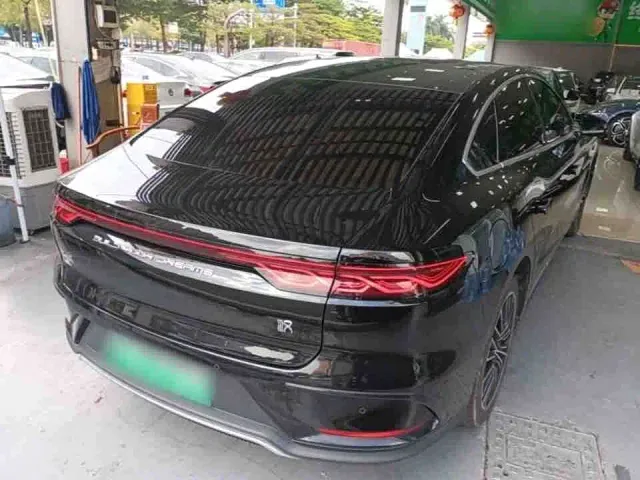 BYD Han — Фото автомобиля 3